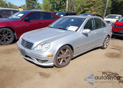 2007 Mercedes-Benz C 230 Sport из США, поврежденный, VIN WDBRF52H07A933874